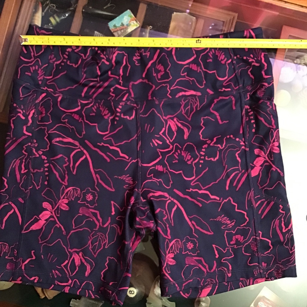 Avia Bike Shorts Plus Size XXL Navy Pink Floral - Picture 8 of 9